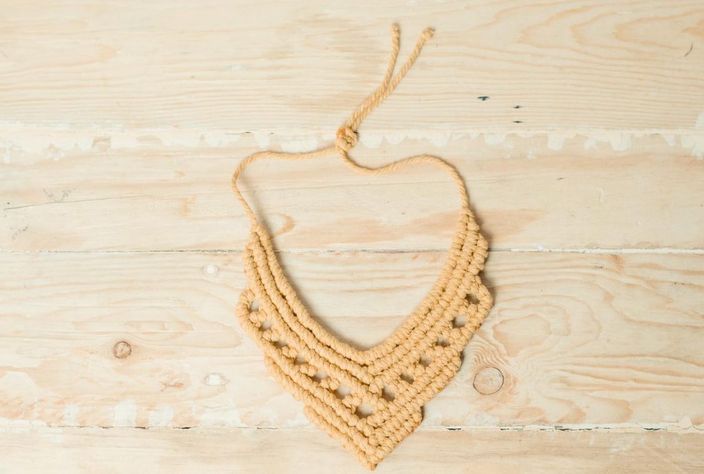 Collares de Macramé